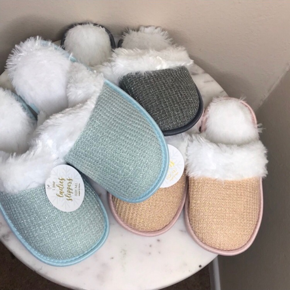 Fluffy slippers